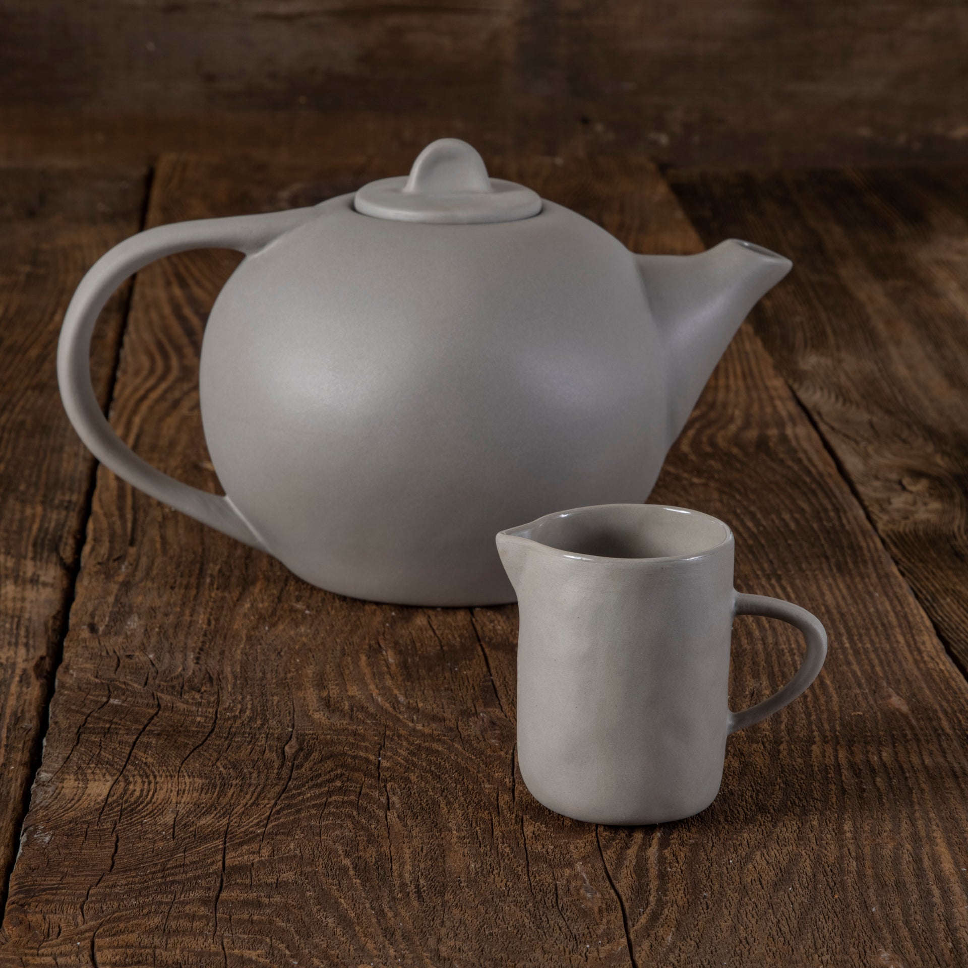 Tam Artisan Teapot