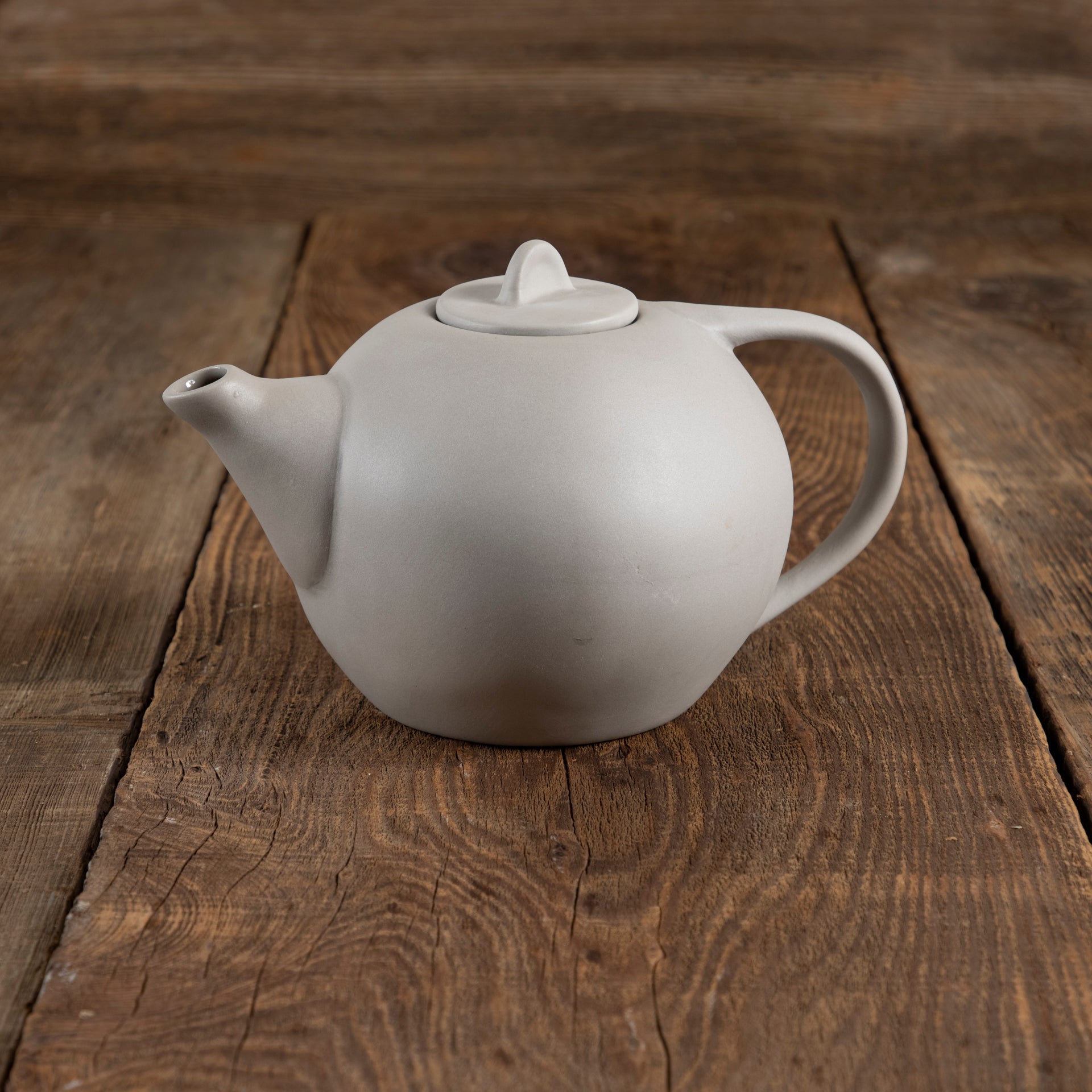 Tam Artisan Teapot