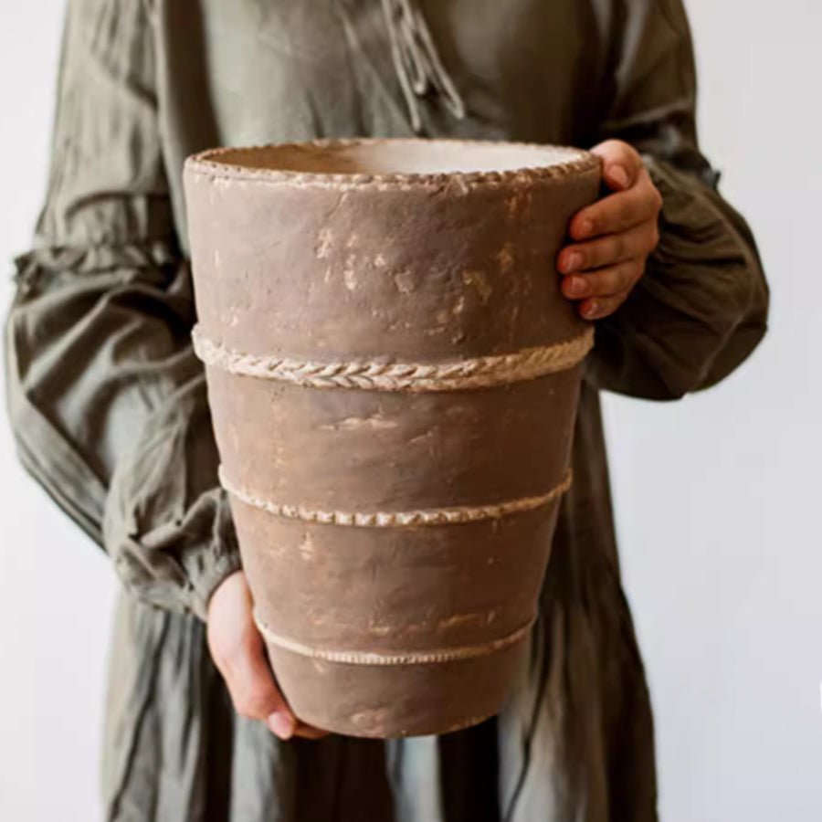 Handcrafted Textured Terracotta Plante