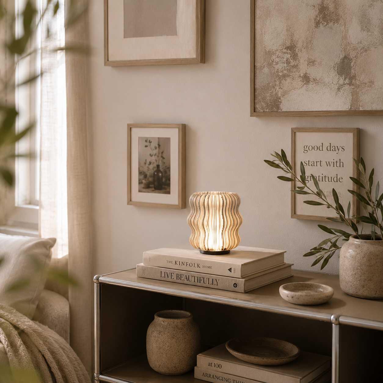Cordless Wavy Ambient Lamp | Sculptural Warm Glow Lighting